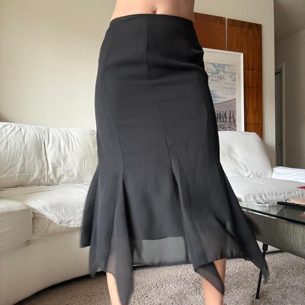 Black midi skirt with sheer - Picture 3 of 4